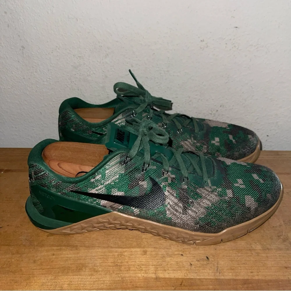Nike Metcon 3 852928-008 Mens Green Digital Camo Running Shoes Sneakers Sz 10.5 - Picture 5 of 7